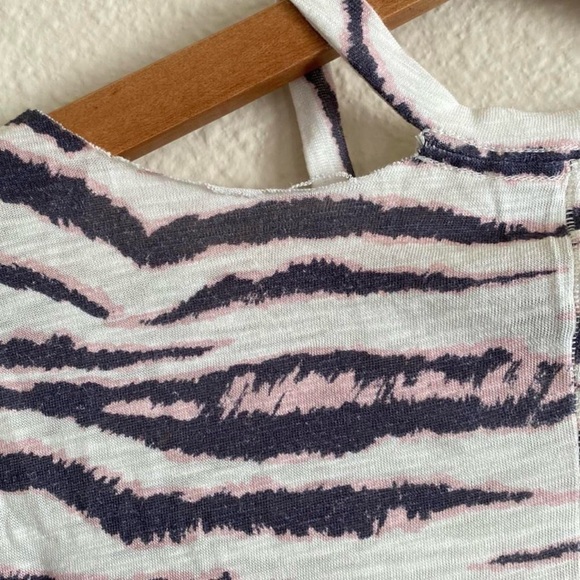 Paige Slashed Ryo T-Shirt - Picture 4 of 5